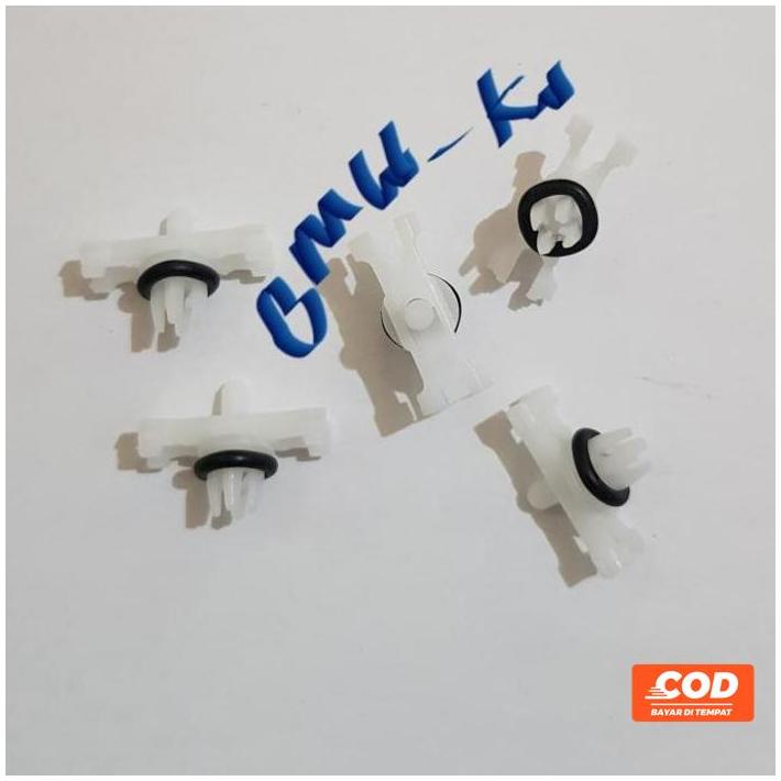 Kancing Lis Moulding Bmw E46 51138204858 Kode 093