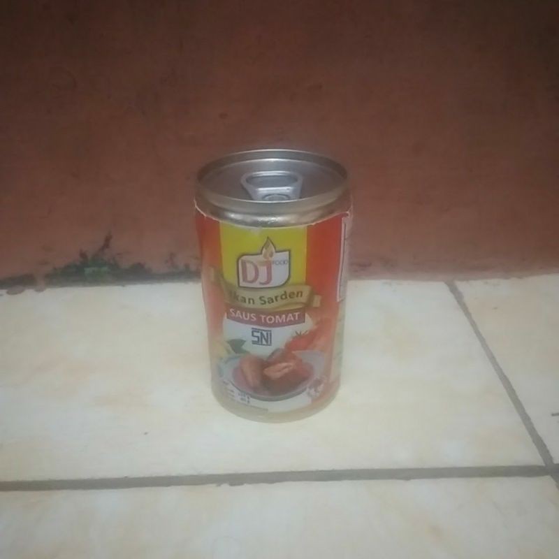 DJ Food Ikan Sarden Saos Tomat 155 g