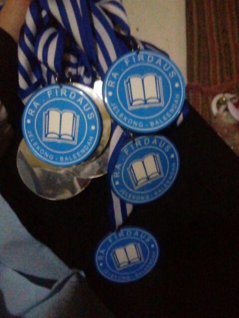 Medali Stainless Resin