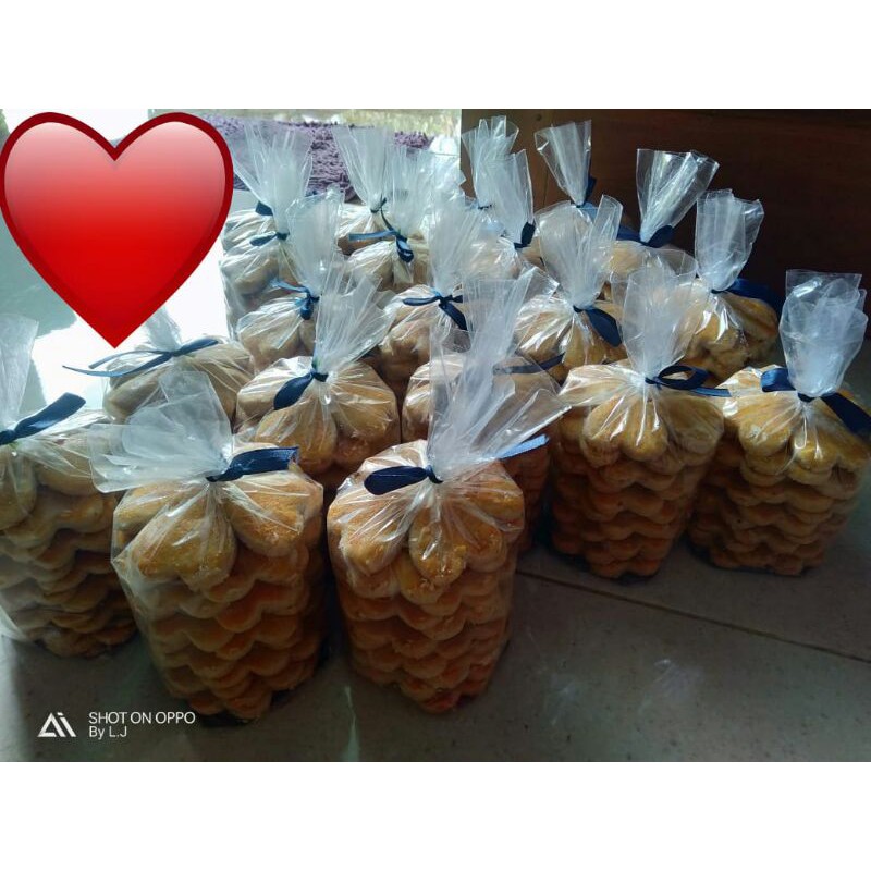 

MAKANAN LEBARAN KUE KACANG KUE LEBARAN ROTI KACANG LEBARAN SUPER MURAH TERLARIS ENAK HOME MADE 500gr UNIK