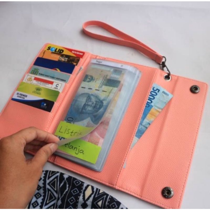 READY YUMEPROJECT DOMPET BELANJA PINTAR keuangan disiplin pos yume project wallet organizer anggaran yumee yushinca pengeluaran tanggal harian dompet panjang wanita fashion cewe cewek muat hp