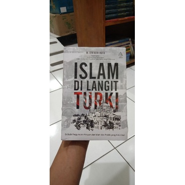 

BUKU ISLAM DI LANGIT TURKI