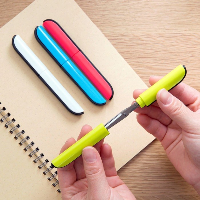 

Gunting Pulpen Mini Lipat Cuter Gunting Kertas Mini Bentuk Pulpen