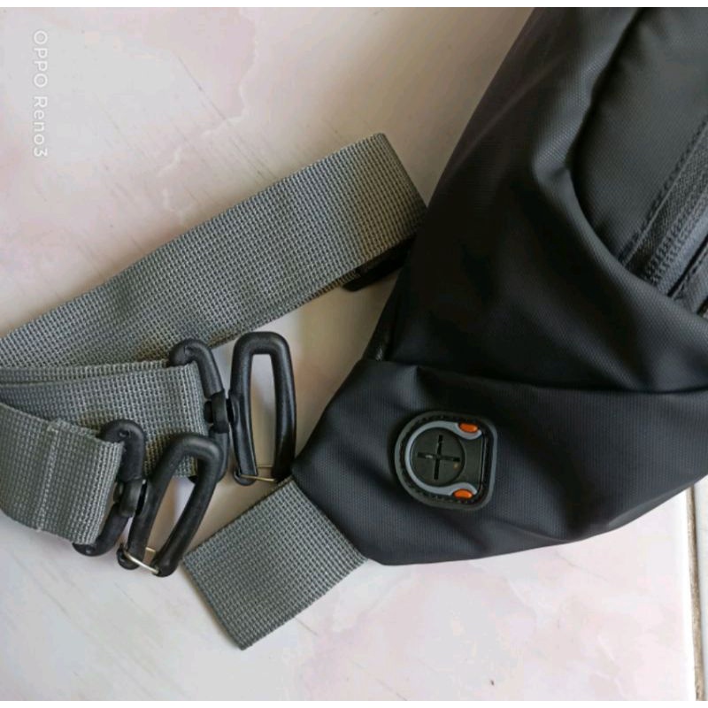 Tas Waistbag Waterproof Tas Anti Air Tas Anti Hujan Resleting Tidak Tembus Air || tali copot