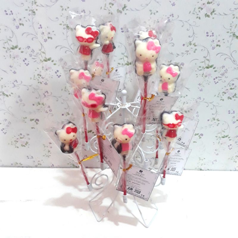 

Cokelat Karakter Hello Kitty Kucing / Cokelat Lolipop / Cokelat Stik Karakter Premium - Sophiee