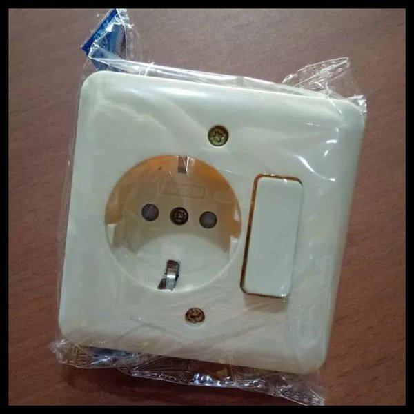 IB tanam SAKLAR Engkel + STOP KONTAK ARDE engkel + ib stop dinding tanam tembok switch lampu