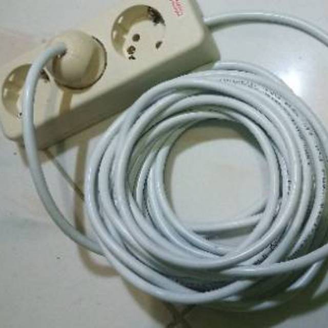 KABEL OLOR STOP KONTAK ISI 3  PANJANG 6 METER