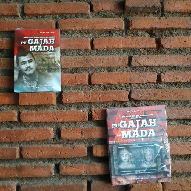 Paket Hemat Buku Sejarah Perang PU GAJAH MADA 1 & 2 Karya Agus Sunyoto