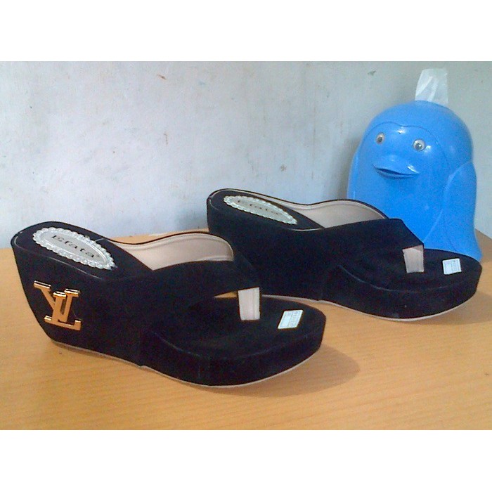 SANDAL WEDGES LV LV001 BIRU