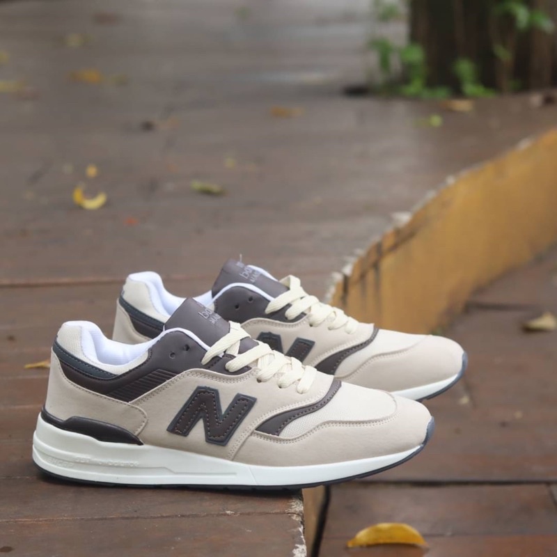 New balance 997s shoes man