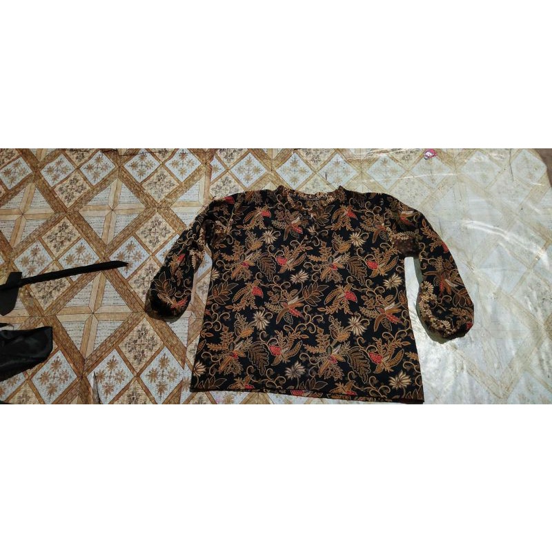 Baju batik jaranan buto banyuwangi