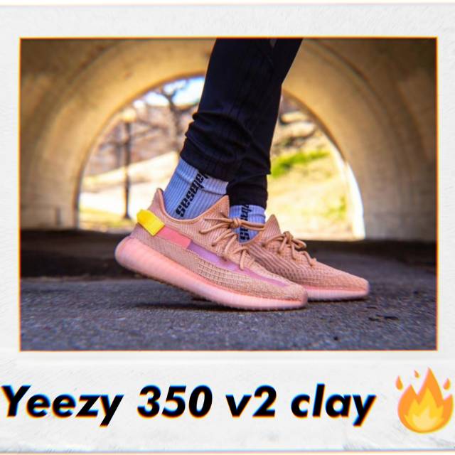 Yeezy 350 v2 clay