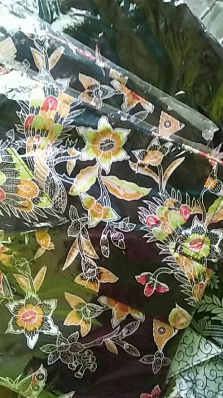 Couple Batik Atasan Pria Wanita M.l.xl Bahan Katun Hitam Merah Abu Sogan Coklat
