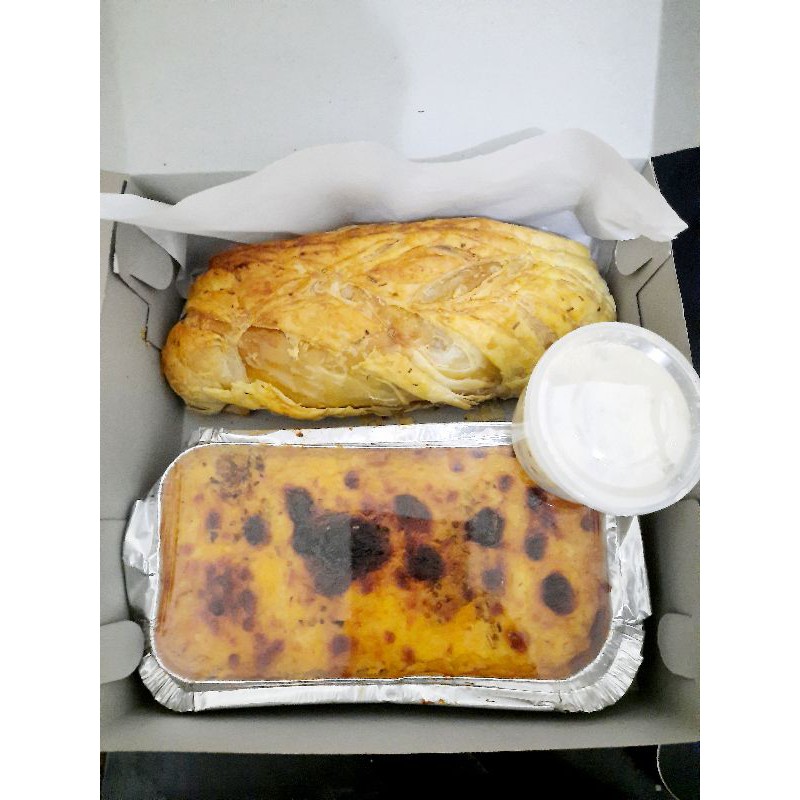 

Paket Beef/Chicken Pastry Picnic Roll + Spaghetti Brulee