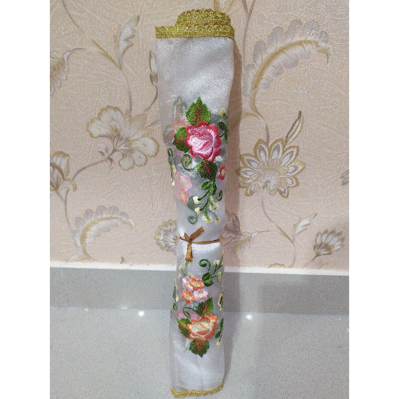 Selendang koto gadang-Putih renda gold