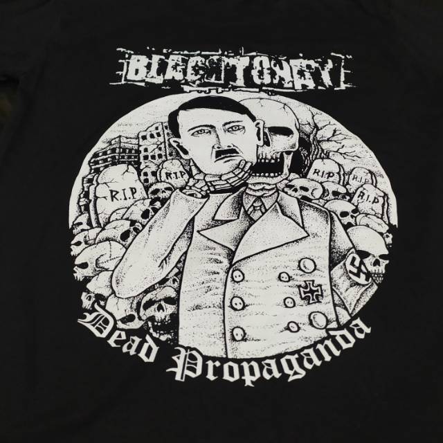 KAOS BAND PUNK BLACK TOKAY