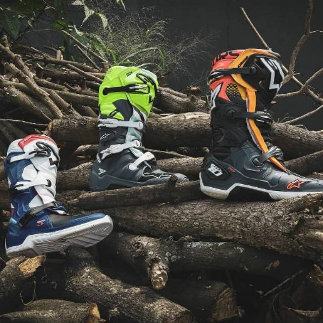 SEPATU BALAP ALPINESTARS