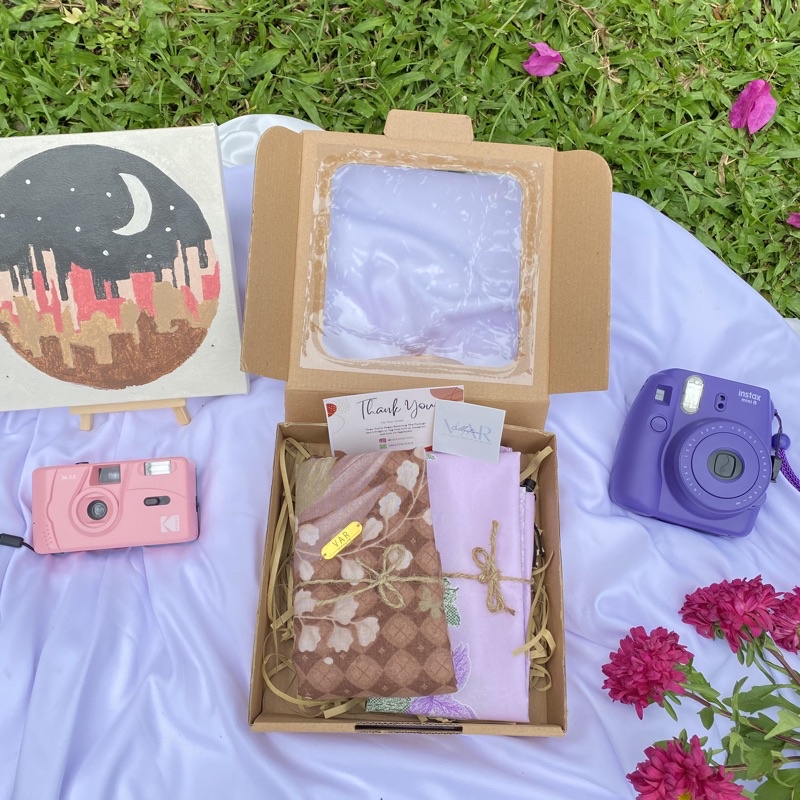 

Paket Hampers Idul Fitri