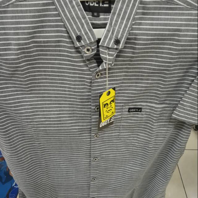 Kemeja/hem cowok salur