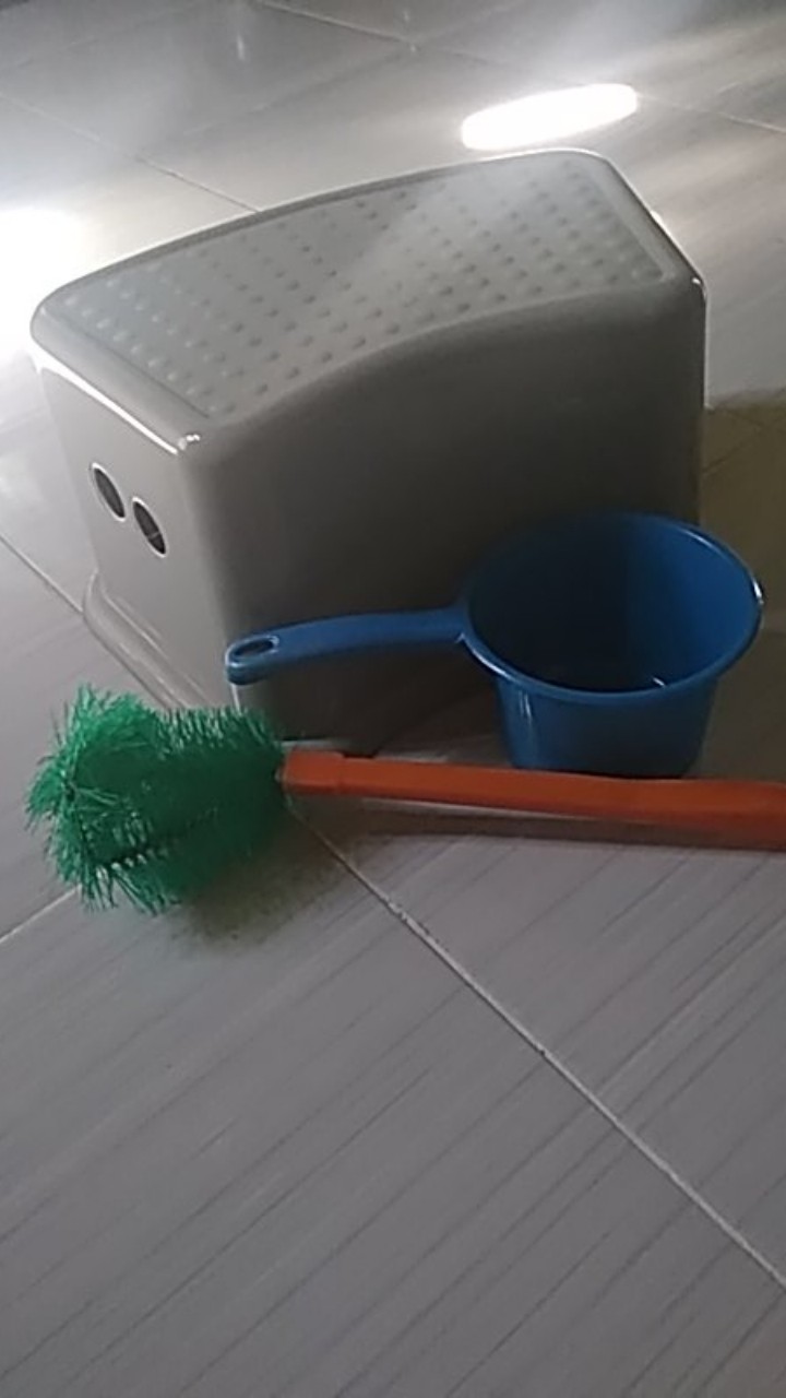 Sikat Wc Sikat Toilet Kakus Sikat Closet Plastik Sikat Wc Bulat