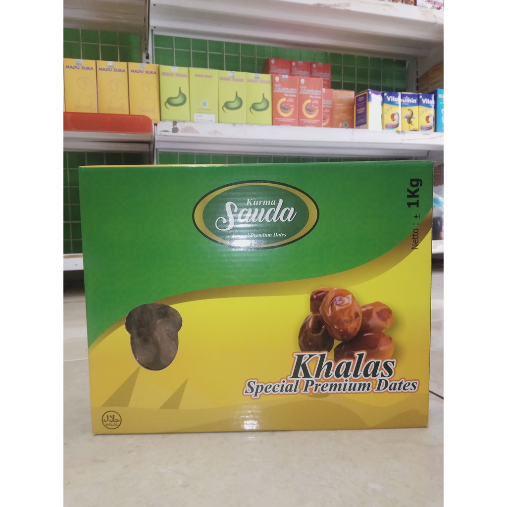 paket 2 box kurma sauda  khalas 1 box isi 1 kg