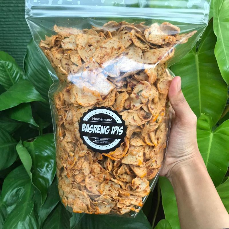 

basreng ipis pedas daun jeruk ukuran 500gram