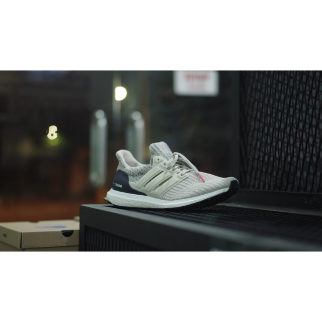 ADIDAS ULTRABOOST ORIGINAL