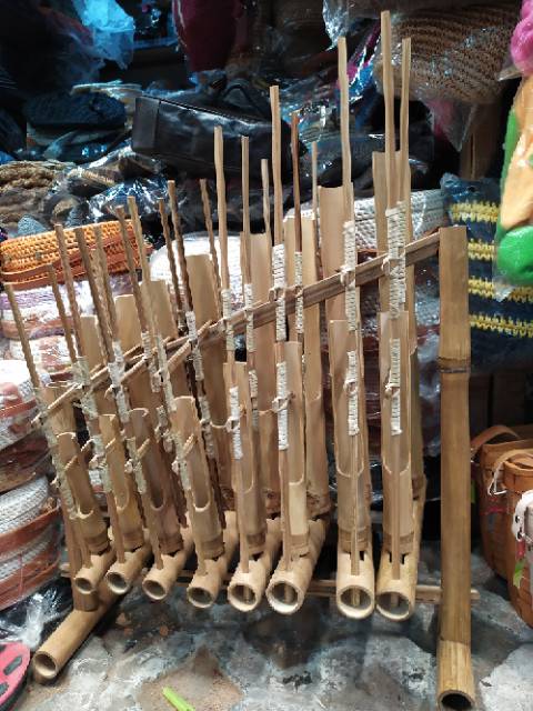 (BISA COD) ALAT MUSIK TRADISIONAL ANGKLUNG BAMBU 1 OKTAF KHAS JAWA BARAT