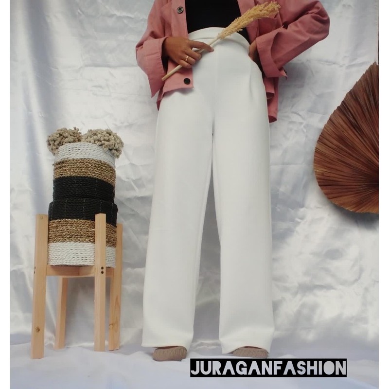 CARDIGAN CROP NACARA RAJUT-Celana skuba tebal