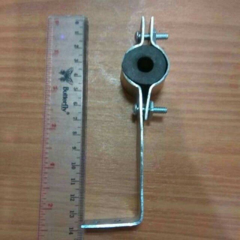 Klem L + karet Klem L BC ISOLATOR KABEL PENANGKAL PETIR
