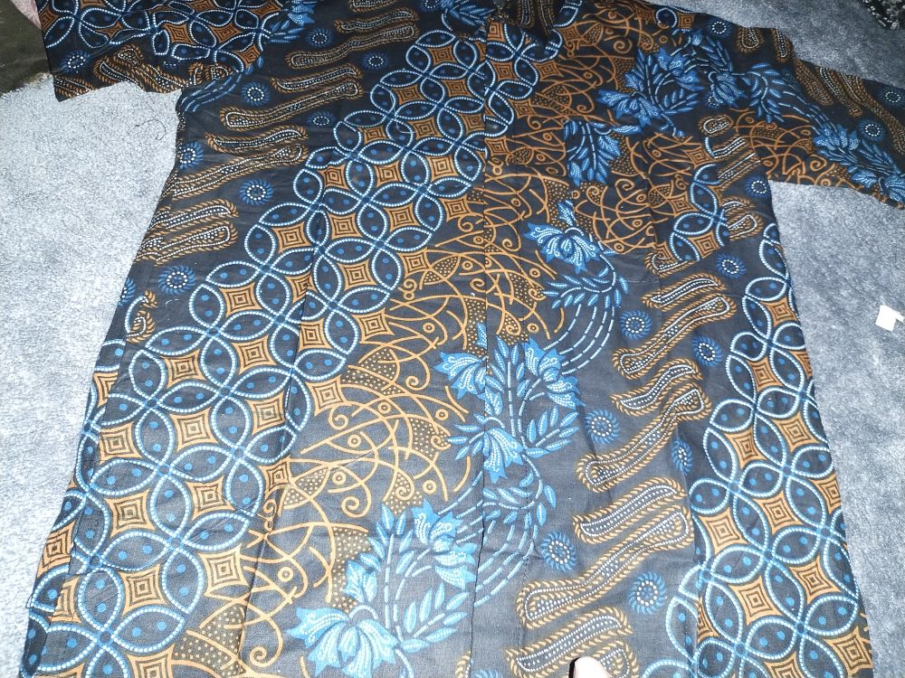 Hem Batik Pria Lengan Pendek , Batik Pria, Batik Pekalongan, Baju Batik, Baju Murah, Baju Batik