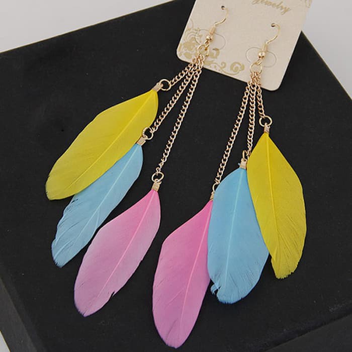 Anting Hijab Bulu 5 Warna