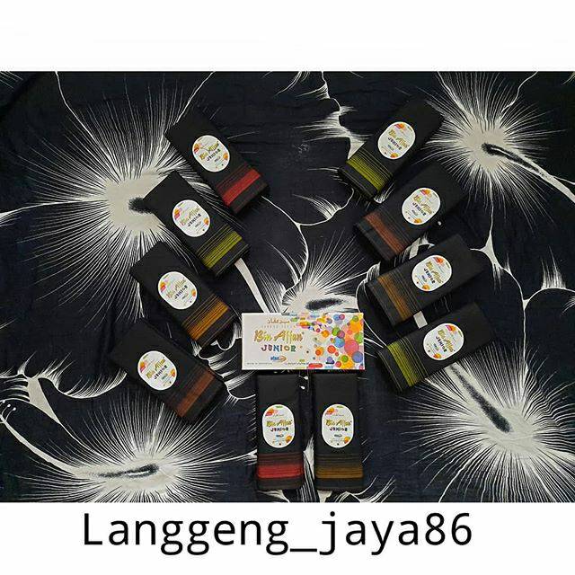 SARUNG TENUN ANAK BIN AFFAN. SARUNG ANAK WARNA HITAM. KWALITAS ORIGINAL [GROSIR /ECER MURAH ]
