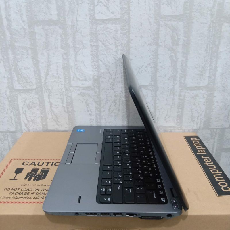 Laptop HP Elitbook 820 G1 Core i5-4200U Ram 4 GB / HDD 500Gb Layar sentuh (Touchscreen) intel HD graphic family