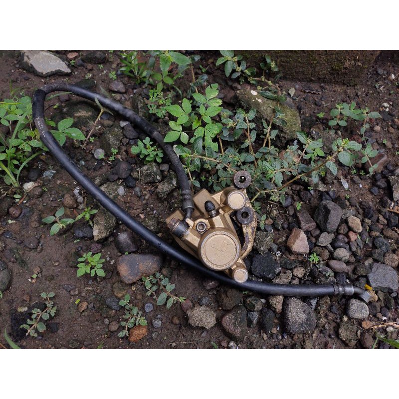 Kaliper rem depan yamaha rx king lama rxk rx spesial rxs bkn rcb ktc brembo