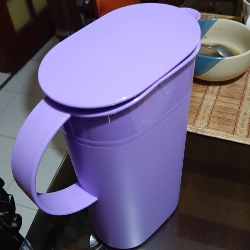 Tupperware Familia Pitcher 2L Ungu Preludio Pitcher teko 2 liter purple