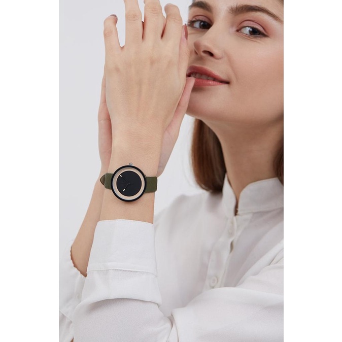 Berrybenka - Jam Tangan Kulit Wanita Bitha Janice Classic Watch