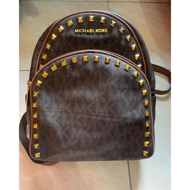 michael kors abbey backpack preloved