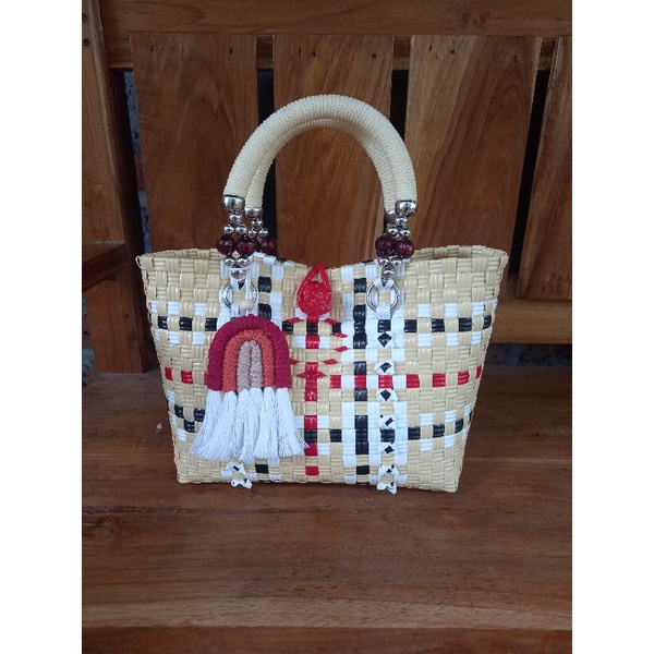 TAS ANYAMAN/TAS JALI/TAS PLASTIK/TAS WANITA/TAS ANYAMAN HANDLE TALI KUR