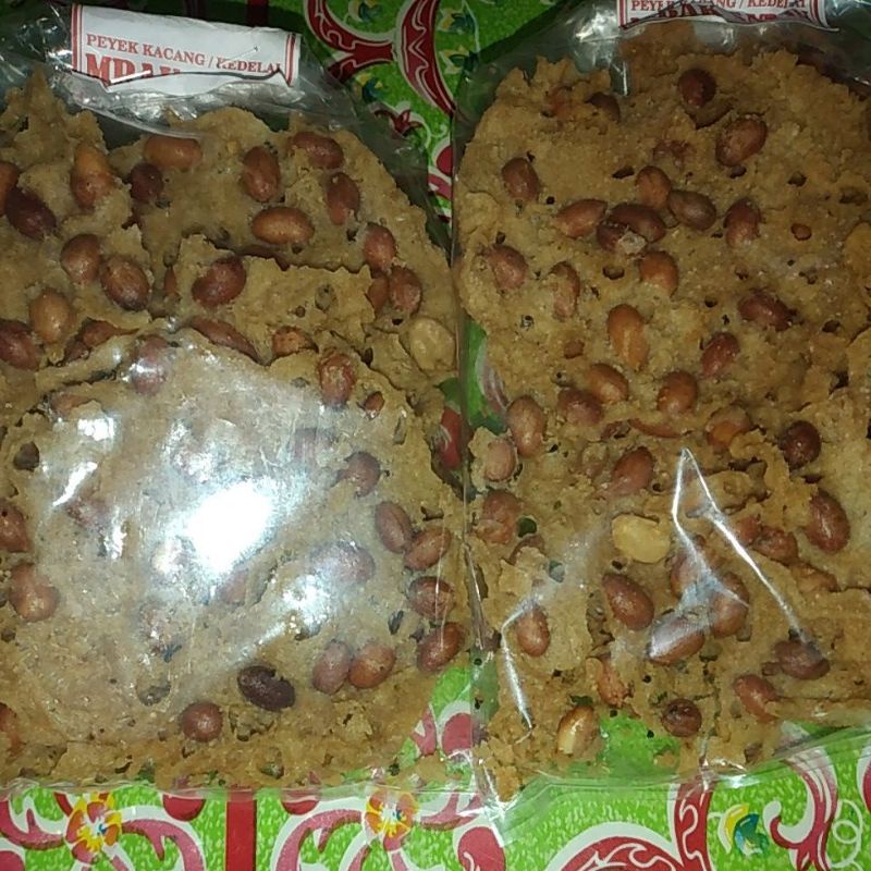 

Peyek Kacang