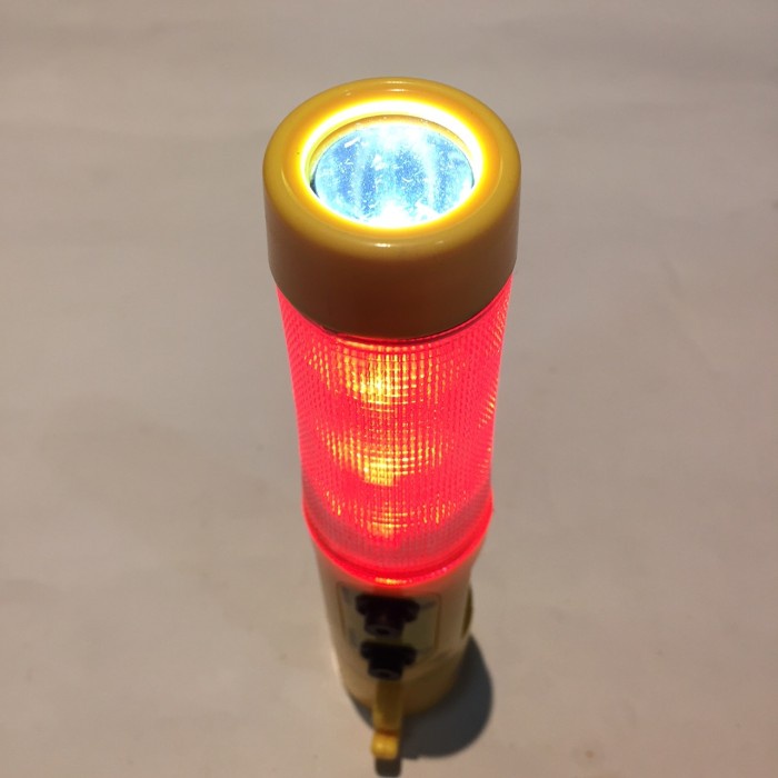 Lampu/Senter Emergency/Strobo Light Multifungsi dengan Safety Tool Kit