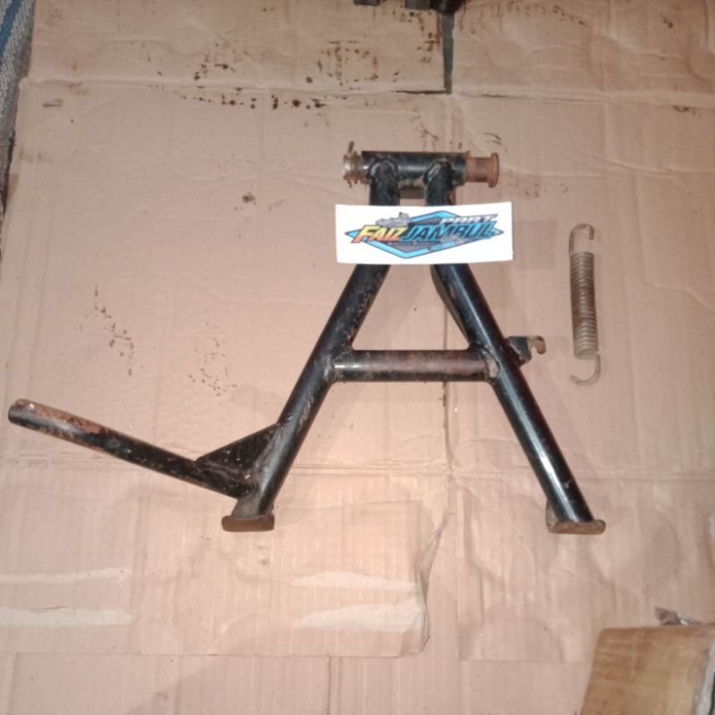 jagang /standar tengah tiger revo ,tiger lamastandar tengah original copotan