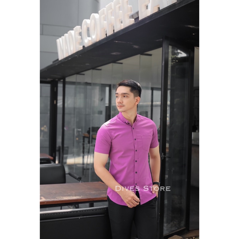 Kemeja pria polos slimfit kasual basic HeM lengan pendek ungu