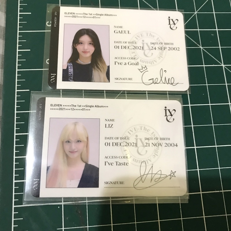 (take all) Photocard Id Card liz + gaeul ive album eleven p