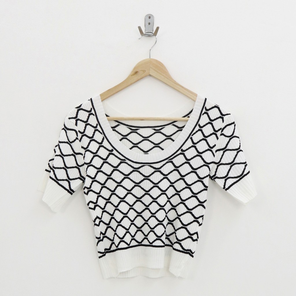 Wirrey knit top -Thejanclothes