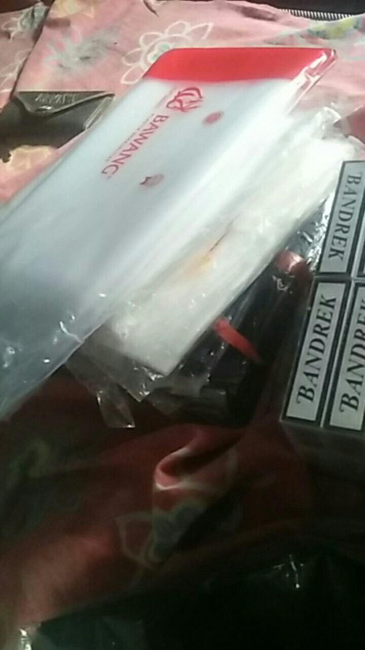 Plastik Pe / Plastik Es Merk Bawang +/- 200gr/pak