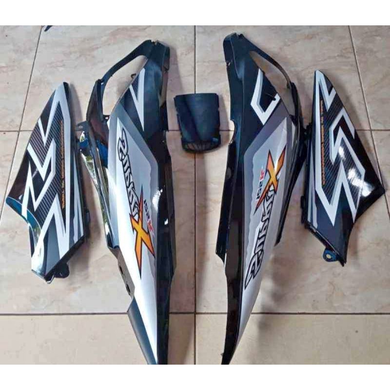 body belakang +bok aki Motor HONDA SUPRA X125 BATMAN