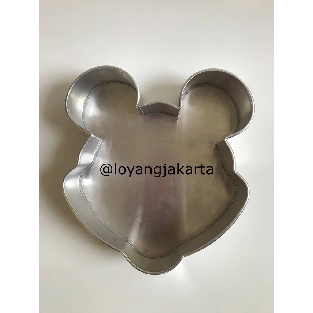 

Loyang Bentuk Mickey Loyang Kue