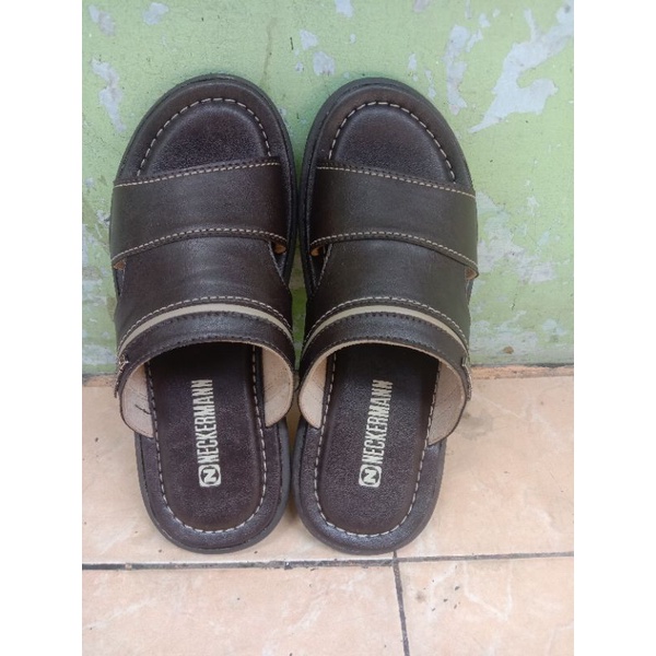 sandal Neckermann