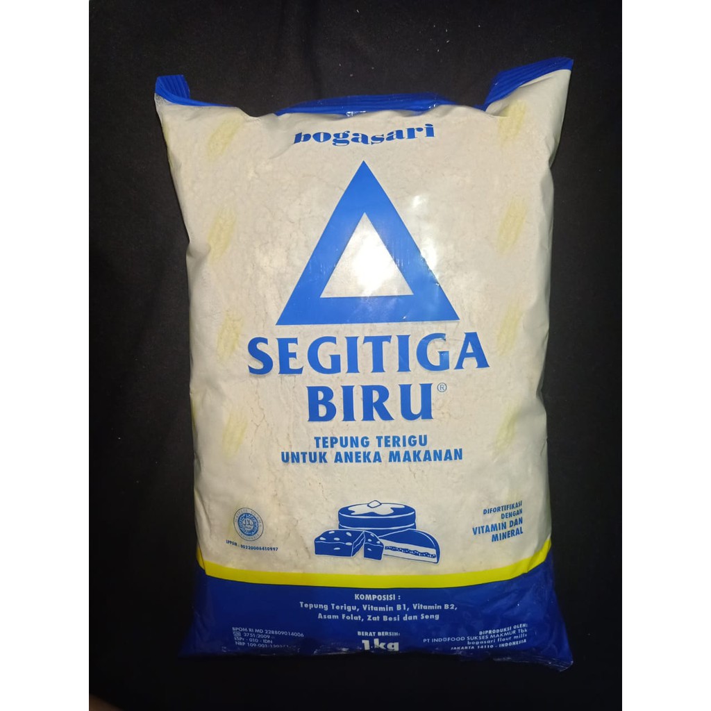

TEPUNG TERIGU SEGITIGA BIRU EKONOMI BOGASARI 1kg